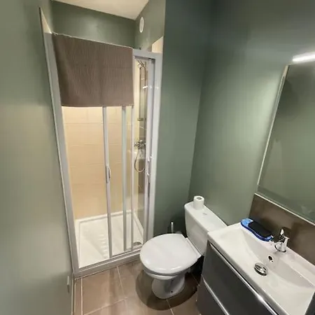 T2 Refait A Neuf Sur Le Theme Oriental Apartment Rodez Exterior photo